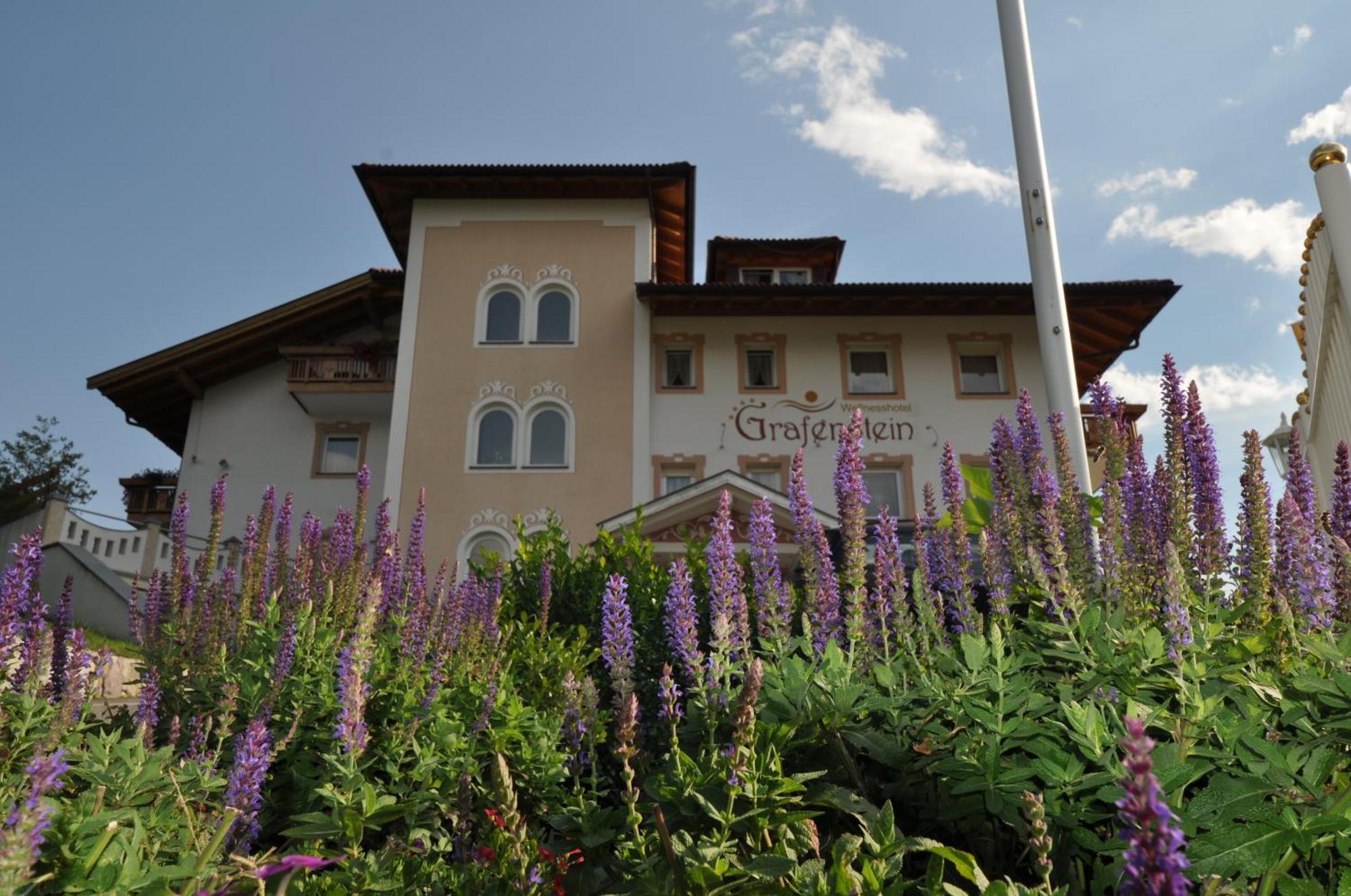 Adults Only Hotel Grafenstein Scena Esterno foto